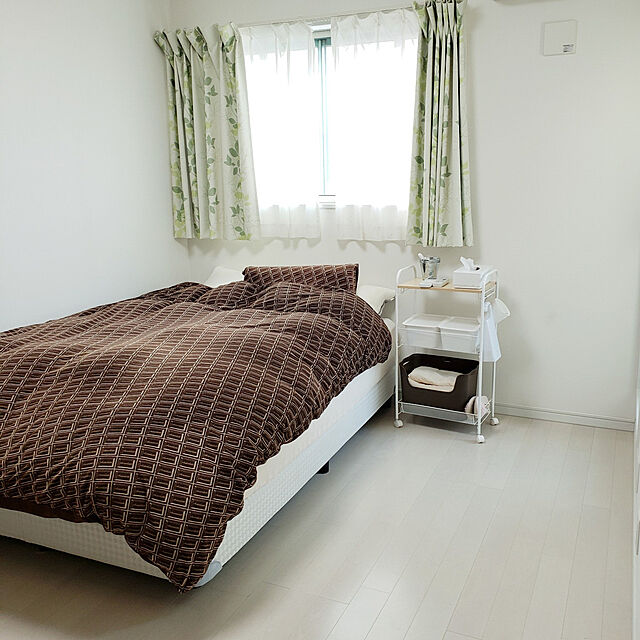 Bedroom,チョコレート柄,ダブルベッド,冬支度,ニトリ,ワゴン収納,朝起きられない Yukichiyomiの部屋