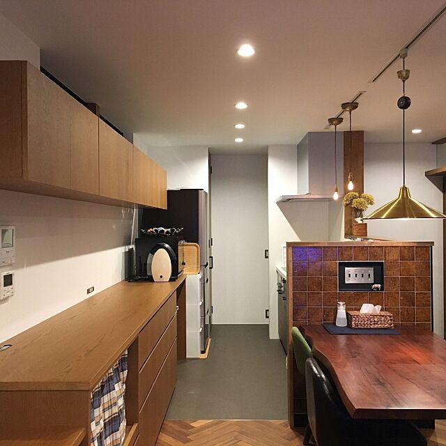 Kitchen,カップボード,食器棚,造作食器棚,タイル,キッチン,家事動線 mIKAの部屋