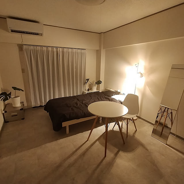 Overview,ひとり暮らし,観葉植物,無印良品,アイリスオーヤマ,クッションフロア,イームズチェア,サンゲツクッションフロア minimal_okinawaの部屋