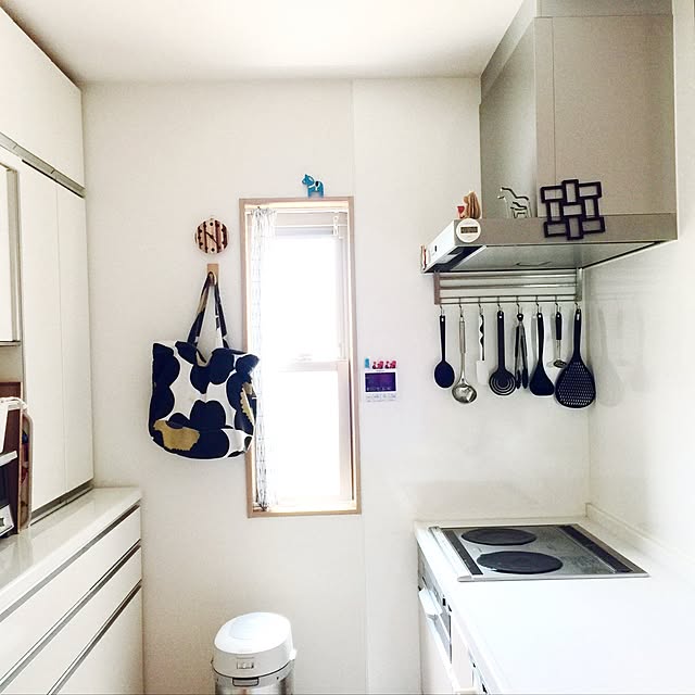 Kitchen,ダーナラホース,作家物の時計,マリメッコ,キッチン,キッチンツール,ホワイトインテリア,すっきりとした暮らし,シンプルインテリア,パモウナ,ニトリ,家事がしやすい部屋づくり,ホワイト大好き,無印良品 samaの部屋