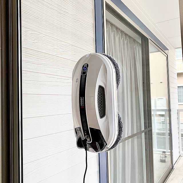 On Walls,ピカピカ,すっきりお掃除,わたしの休日のすごし方,窓,お掃除ロボット,LIXIL,窓掃除,LIXIL窓,心地よい暮らし,コード式,見てくださってありがとうございます♡,HOBOT,ホボット,窓ふきロボット,窓を綺麗に koko_hikaの部屋