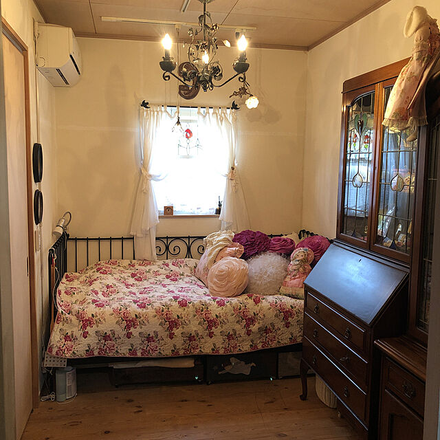 小さなお部屋,アンティーク,わが家の明かり,クッション,照明,Overview mikalove009の部屋