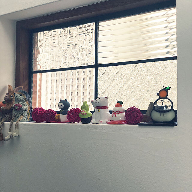 ねこけし,小窓,ステンドグラス,お正月,塗り壁,ねこと暮らす。,ねこ部,100均,猫雑貨,Lounge Kasumiの部屋