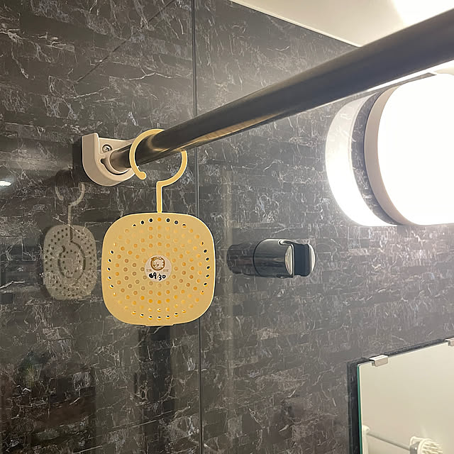 【高コスパアイテム】面倒なカビ掃除卒業！貼るだけ楽ちん「パワーバイオお風呂のカビきれい」 by nocoさん