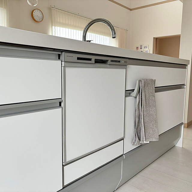 Kitchen,キッチン,ダイノックシートでリメイク,ダイノックシート白,ダイノック,ダイノックシート,キッチンパネルリメイクシート,キッチンパネルリメイク,キッチンパネルDIY,キッチンパネル,DIY ayaの部屋