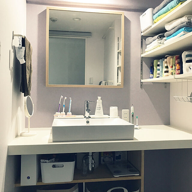 Bathroom,アクセントクロス パープル,アクセントクロス,紫の壁紙,造作洗面台,IKEAミラー,IKEA,リノベーション,リフォーム yukoRinの部屋