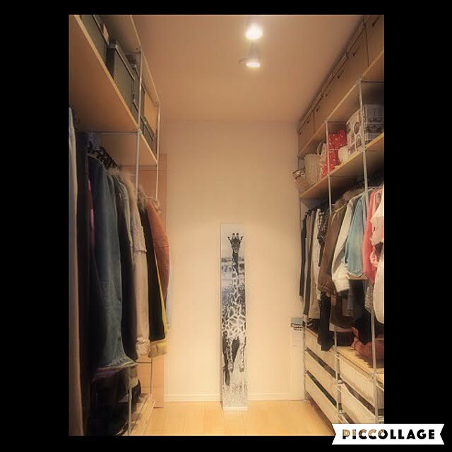 洋服部屋,洋服収納,クローゼットルーム,スチールユニットシェルフ,無印良品,Overview yokoの部屋