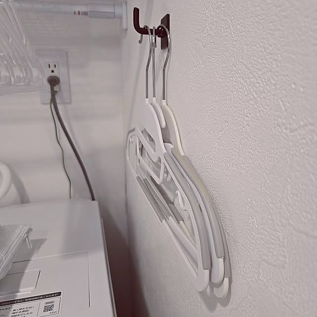 Bathroom,石膏ボード用ピン,石膏ボード,マンション,マンションインテリア,シンプル,アイアン,セリア,和気産業,石膏ボードピンマニア,フック大好き,壁に付けられる家具,簡単DIY Pi.simple.の部屋