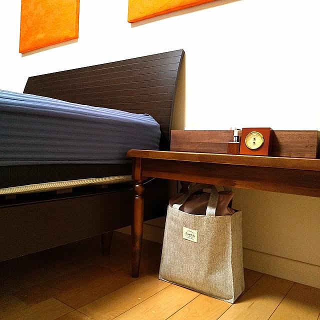 Bedroom,防災,プチプラ,避難グッズ,ワークマン,避難靴,簡易避難グッズ,ベッドサイド,ダイソー,寝室 rikkyの部屋