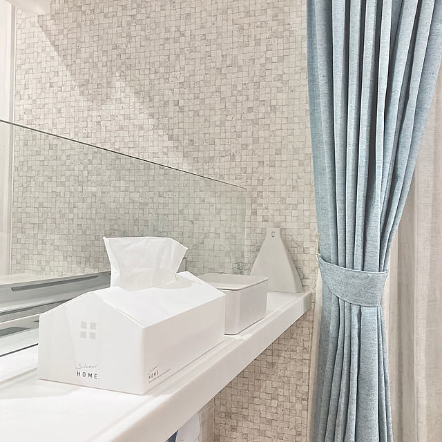 卓上ほうき,ウェットシートケース,無印良品,おうち型,三角屋根,セリア ティッシュボックス,ブルー×ホワイト,ホワイトインテリア,Lounge mariiiiの部屋