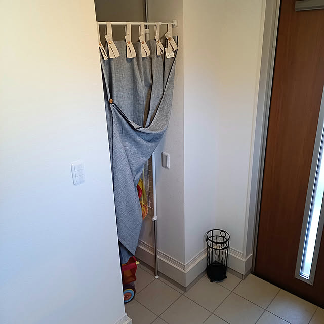 Entrance,おうち見直しキャンペーン,RoomClipショッピング,建売,建て売り住宅,モニター中,KURASIKU,クラシク,madomo,アンクルネイビー,目隠しカーテン,シューズクローク,ニトリ　傘立て katieの部屋