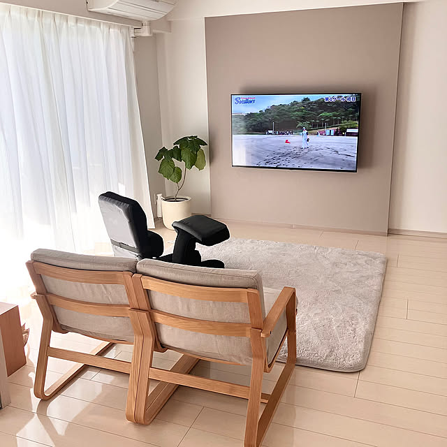 Lounge,ソファ,DIY,壁掛けテレビ,DIY初心者,壁掛けテレビDIY,ラブリコ,ラブリコでDIY,ラブリコで壁掛けテレビ yの部屋