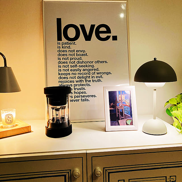 My Desk,Spotify,マティス展,ポストカード,明かりのある暮らし,ありがとうございます♡,アートポスター,キャンドルウォーマー,観葉植物のある暮らし,音楽のある暮らし,アンドトラディション,バルミューダスピーカー,生活を楽しみたい minminの部屋