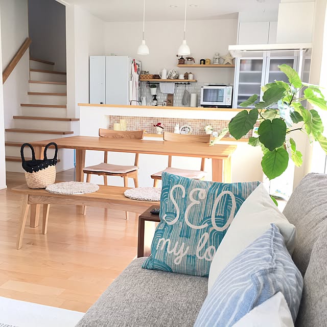 Overview,セリア,100均,イオン,ソファ,シンプル,北欧,ウンベラータ,ダイニングチェア,名古屋モザイク,IKEA,観葉植物,ダイニング,キッチン,飾り棚,ニトリ,ダイソー,タイル,アラビア,無印良品,ニッチ,ニッチディスプレイ,カフェ風 y.a.k_home4811の部屋