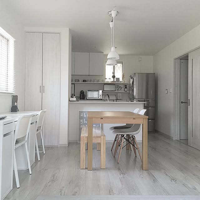 Overview,IKEAのダイニングテーブル,リビング学習,モノトーン,白い床,monotone+wood,子供と暮らす。,白の建具,白黒グレー,グレー好き♡,白黒グレーLOVE,グレー×白,ホワイトインテリア asukaの部屋