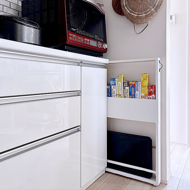 Kitchen,デッドスペース活用,シンプルインテリア,ラップ収納,DIY,隙間収納ワゴン,隙間収納 Miiの部屋