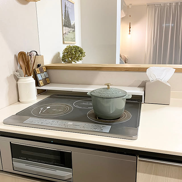 Kitchen,staub ラ・ココット・デ・ゴハン,STAUB,持たない暮らし,ナチュラルインテリア,リノベーションハウス,LIXIL AONAの部屋