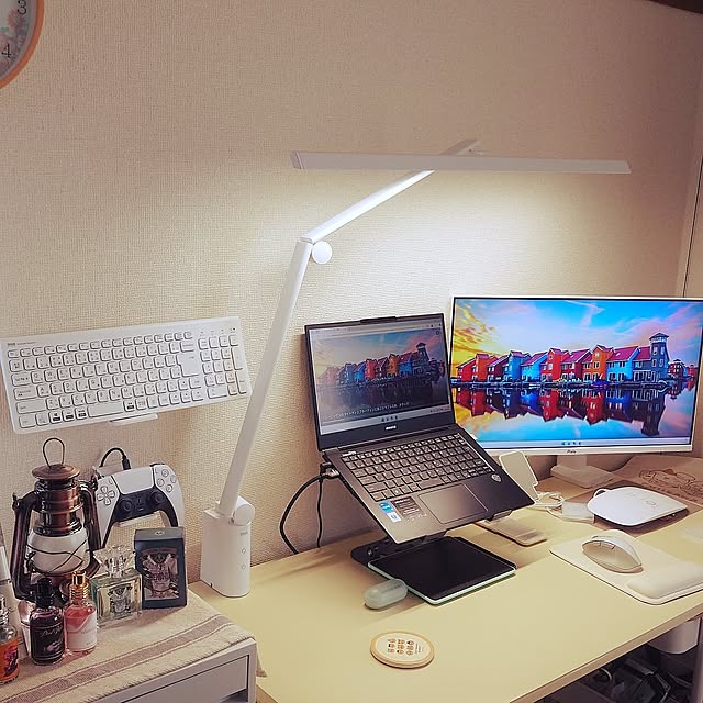 My Desk,楽天で買ったもの,一人暮らし,デスク周り,ゲーミング環境,山崎実業,サンワサプライ Ricoの部屋