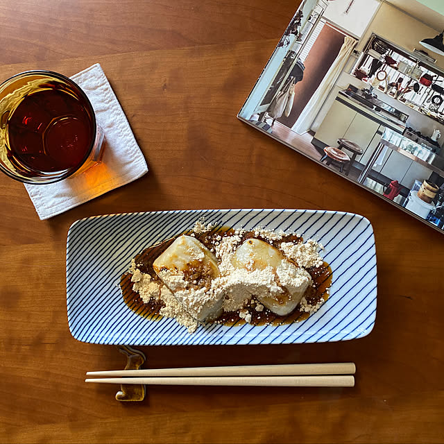 コースター,BasShu,箸置き,黒蜜きなこ餅,デュラレックス,白山陶器,ティータイム,一人暮らし,賃貸,ひとり暮らし,大人女子部屋,おうちカフェ,おやつタイム,My Desk coroの部屋