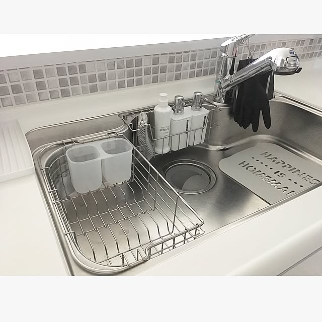 Kitchen,モザイクタイル風リメイクシート,ダイソー,セリア,キッチン水回り,ホワイトインテリア,建売住宅,いいね、フォロー本当に感謝です♡,いいね&フォローありがとうございます☆,ホワイトが好き hii--の部屋