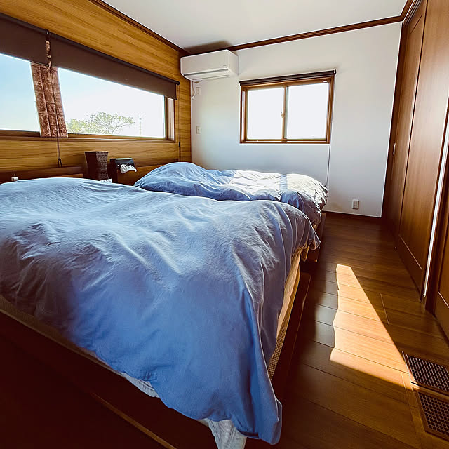 Bedroom,羽毛布団,布団カバーはニトリ,寝室8畳,寝室はシンプルに,寝室ベッド,寝室,おうち時間,一戸建て,注文住宅,セキスイハイム,戸建て,快適エアリー,すっきり暮らす,スマートパワーステーション,マイホーム記録,心地よい暮らし,セキスイハイムSPS Yumi-springの部屋