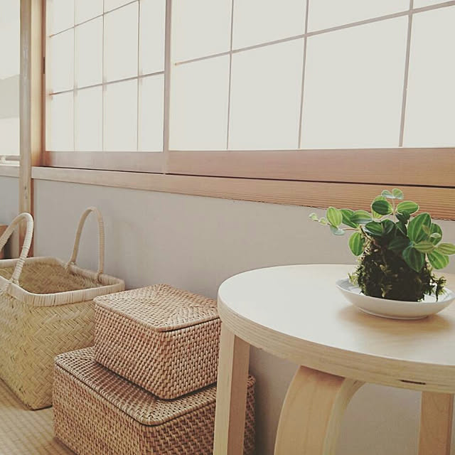 Lounge,マイホーム,シンプル,こどもと暮らす。,ラタン,すっきりとした暮らし,木の家,シンプルライフ,ナチュラルインテリア,無印良品,みどりのある暮らし,注文住宅,ナチュラル,かご,シンプルな暮らし,和室,苔玉,市場かご,いいね&フォローありがとうございます☆,インスタ→yu_mi_ho yumihoの部屋