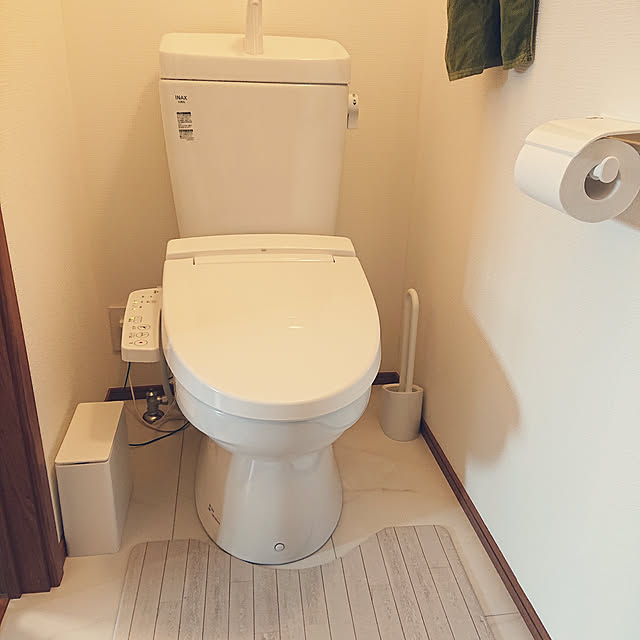 Bathroom,シングルマザー,いいね&フォローありがとうございます☆,無言フォロー＆いいねすいません,無言フォロー大歓迎です♡,引っ越し完了しました,建売住宅でも自分らしく,リクシルトイレ,ニトリトイレマット,ニトリトイレブラシ,ニトリ mahoの部屋