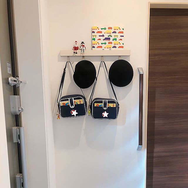 フォロワー様に憧れて,幼稚園グッズ,マリメッコファブリックパネル,楽天購入品,何でも飾れるスペース,ちょいかけ出来る所が欲しかった！,スリム長押60,ウォールメイツ,勝手に参考失礼します,フォロワー様を参考に♡,通学・通園グッズ収納,一条工務店,いつもいいねやコメありがとうございます♡,フォロワーさんに感謝♥,いつも長文すみません,i-smart Ⅱ,複数枚投稿です♪,i-smart,On Walls mihoの部屋