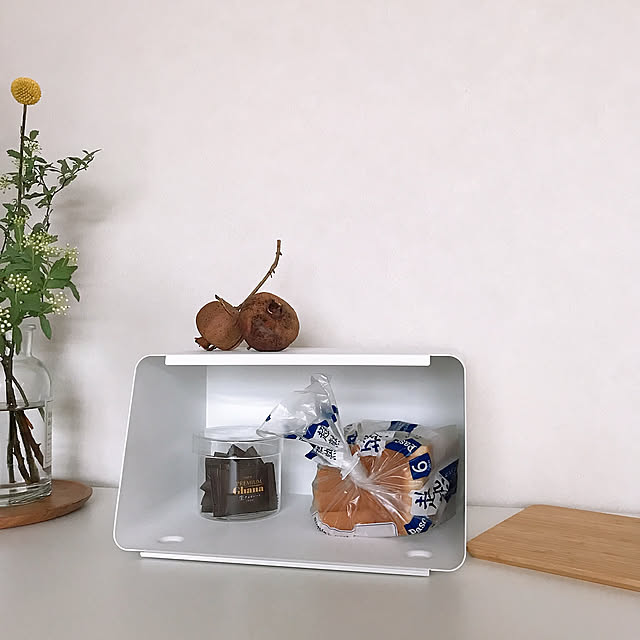 現実はケースの中へ,パンケース,パン入れ,パン収納,ブレッドケース tower,ブレッドケース,シンプル,山崎実業,RoomClipショッピング,おうち見直しキャンペーン,タワー,tower moon.mの部屋