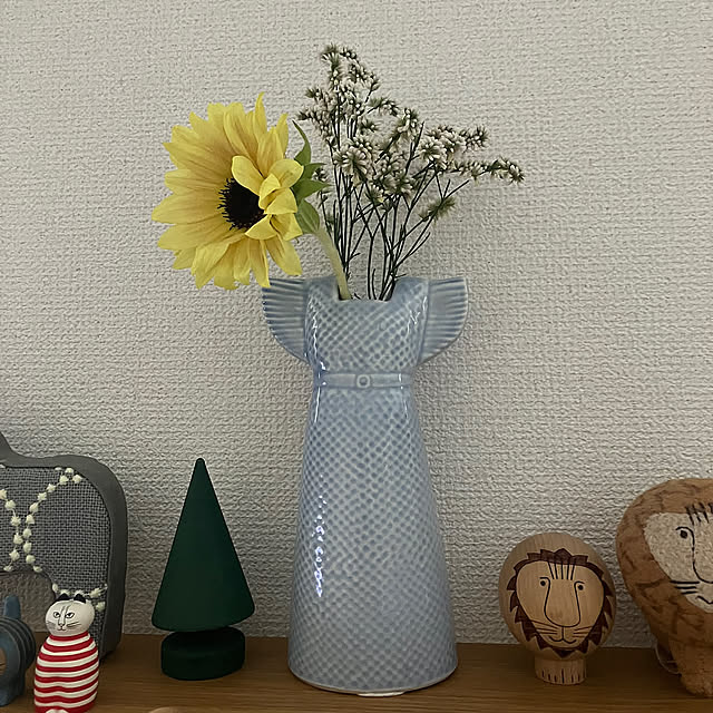 On Walls,木工ツリー,カイボイスン モンキー,ichi.ちゃんのタンバリンホース,リサラーソン フラワーベース,リサラーソン ガチャ,リサラーソンのこけし,リサラーソンライオン,リサラーソン ドレス,一輪挿し,輸入住宅,無印良品 壁に付けられる家具,いいね&フォローありがとうございます☆,セルコホーム,北欧大好き,お花のある暮らし katuの部屋