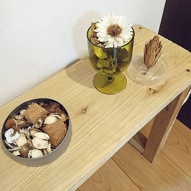 Entrance,香りのある暮らし,カメラマーク消し,癒しの香り,ベンチ DIY,ガラス雑貨,バニラの香り,イベント用に,夜のライト,IKEAのポプリ chii24の部屋