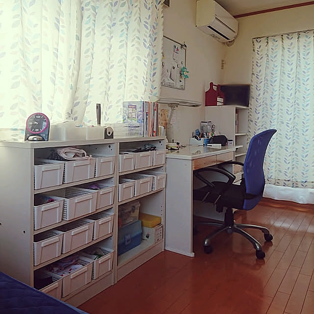 Bedroom,セリア,トリムバスケット,かこ収納,娘部屋,模様替え,学習机,本棚,ざっくり収納 soyokoの部屋