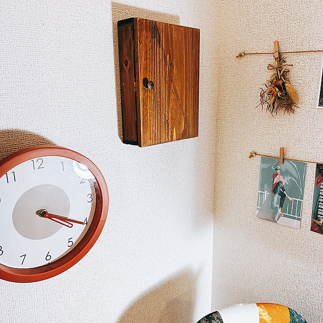 On Walls,インターフォンカバー,salut!,アンティーク,レトロ,一人暮らし,カフェ風,1K,賃貸,ディスプレイ,ウォールデコ,リモコン隠し,リモコン置き場 shapoの部屋