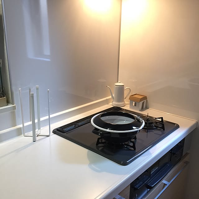 Kitchen,イベント参加中,白黒インテリア,エコホルダー,TOWER,アピュイマルチスタンド,オイルポット,天ぷら鍋,楽天で買ったもの Yumiの部屋