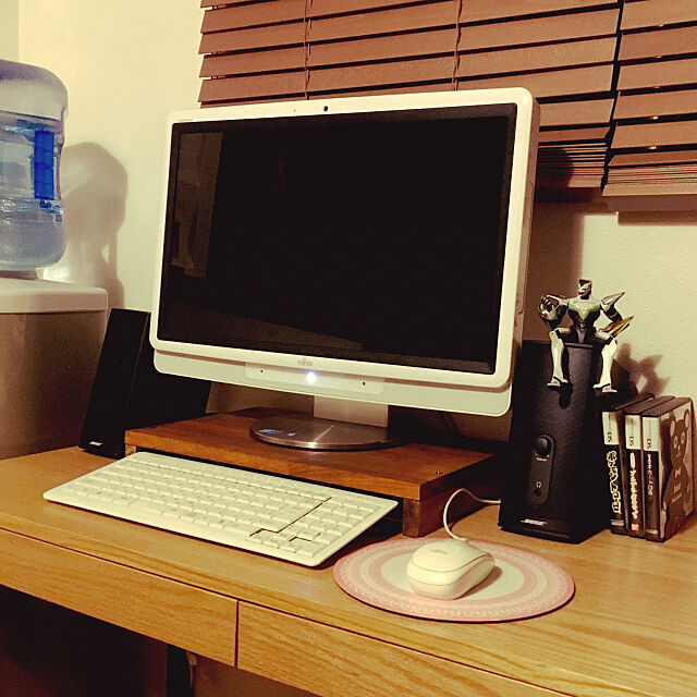 My Desk,noce,BOSE,PC周り,PCデスク,DIY,ブライワックス・ジャコビアン,フィギュアーツ,パソコン周り,パソコンデスク ittieの部屋