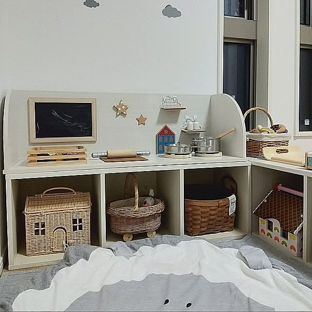 Overview,こども部屋&キッズスペース,北欧インテリア,gg*,kiko+,北欧雑貨,女の子部屋,ナチュラルカラー,カラーボックス,リメイク,おままごとスペース flower...の部屋