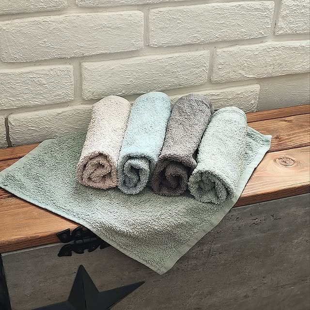 日用品,デコホーム,デコホームのタオル,ハンドタオルを１人１枚,カラー豊富,DECOHOME,DHシェリー,ウォッシュタオル,毎日INできず、いいね周り遅くすみません,漆喰壁DIY,漆喰うま～くヌレール,かるかるブリックレンガ saayaの部屋