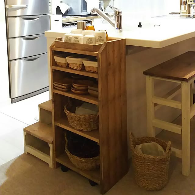 My Shelf,DIY棚,かご,キャンドゥ,DIY椅子,隙間収納DIY,T-faL,セリア,踏み台DIY,2017.1.7 flannel.の部屋