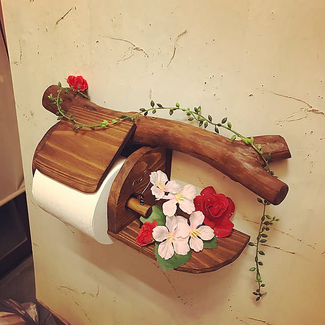 化粧品,トイレットペーパーホルダー,流木アート,化粧品用シェルフ,流木アートトイレットペーパーホルダー,流木アート化粧品用シェルフ,ナチュラル,タオルハンガー,シェルフ,Overview noriの部屋