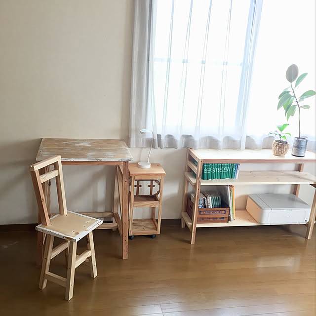 ナチュラルインテリア,娘の部屋,ワゴンDIY,机DIY,椅子DIY,本棚DIY,子ども部屋収納,のほほん日和☆,手作り家具,DIY,Bedroom k.i.brothersの部屋