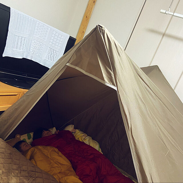 家の中でできる事,Bedroom,カインズ,寝袋,おうちキャンプ,折りたたみテント,キャンプごっこ ikの部屋