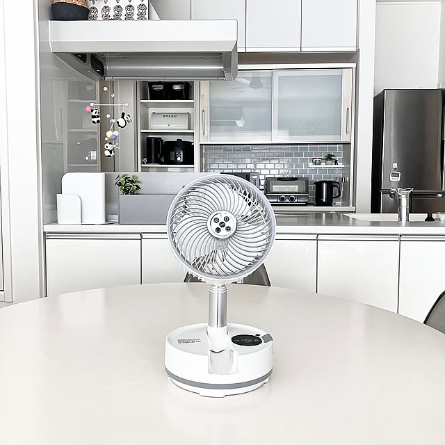 充電式扇風機,防災,モノトーン,ホワイトインテリア,グレーインテリア,ホワイト×グレー,Kitchen yu-yuukiの部屋