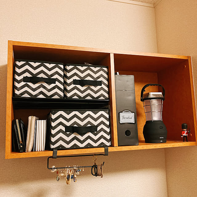 セリア,モノトーン,レオパレス,ダイソー,100均,DIY,一人暮らし,ハンドメイド,照明,My Shelf remonの部屋