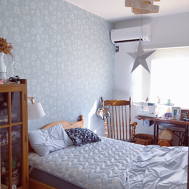 カントリー風,ベッドフレーム,ベッドルーム,田舎暮らし,平屋の家,古いものが好き,Bedroom Mariの部屋