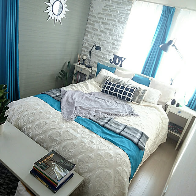 Bedroom,海外のカラーセンスに憧れる,海外インテリア,IKEA,レンガ壁 DIY,ホテルライク,グラスサウンドスピーカー レンタル応募,レンタルキャンペーン,グラスサウンドスピーカー,ラグジュアリー erikamama.の部屋