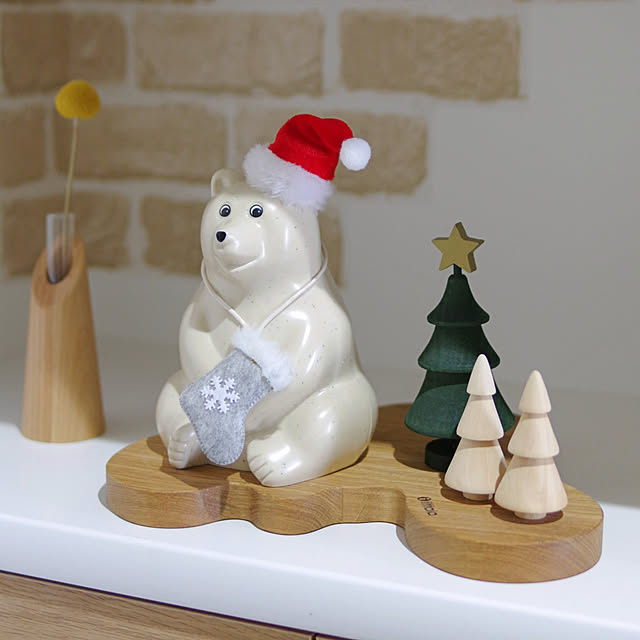 Entrance,クリスマス,北欧ナチュラル,雑貨,しろくま貯金箱,セリア,木製ツリー,オブジェ,アアルト サービングプラター Shooowkoの部屋