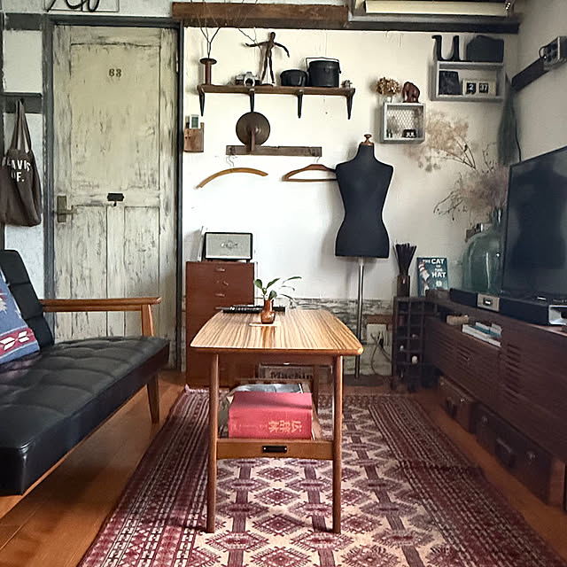 ルームツアー,DIY,レトロ,お気に入りの場所,ありがとうございます,カフェ風インテリア,いつもありがとうございます!,YouTubeチャンネルあります,フォロー大歓迎♪,うららか☆ものづくりCafe,IG→burubon_urrk,いいね&フォローありがとうございます♪ burubonの部屋