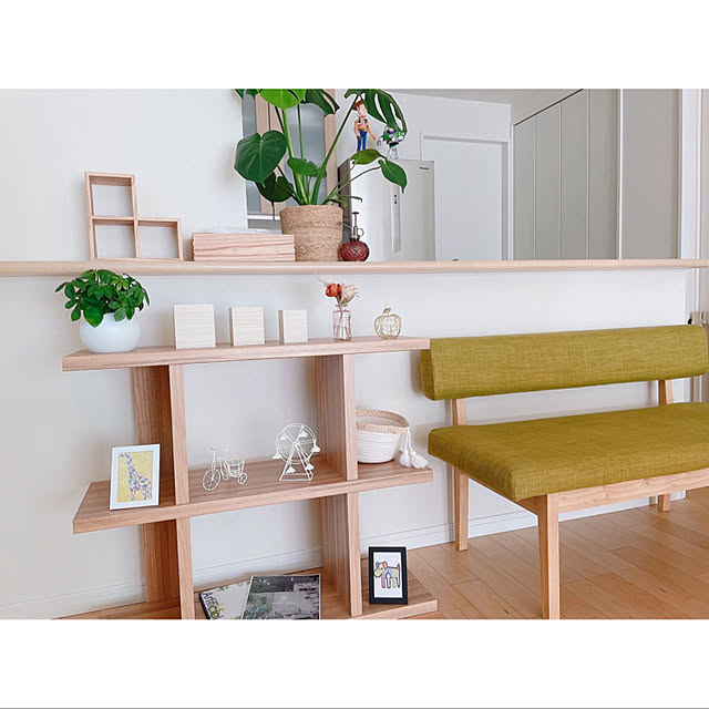 シェルフ,夏のスペシャルクーポン,RoomClipショッピング,カウンター下収納,いいね、フォロー本当に感謝です♡,ディスプレイ,ナチュラルインテリア,100均雑貨,おうち時間を楽しむ,子どもと暮らす,シンプルな暮らし,おうち時間,子どものいる暮らし,Overview manaの部屋