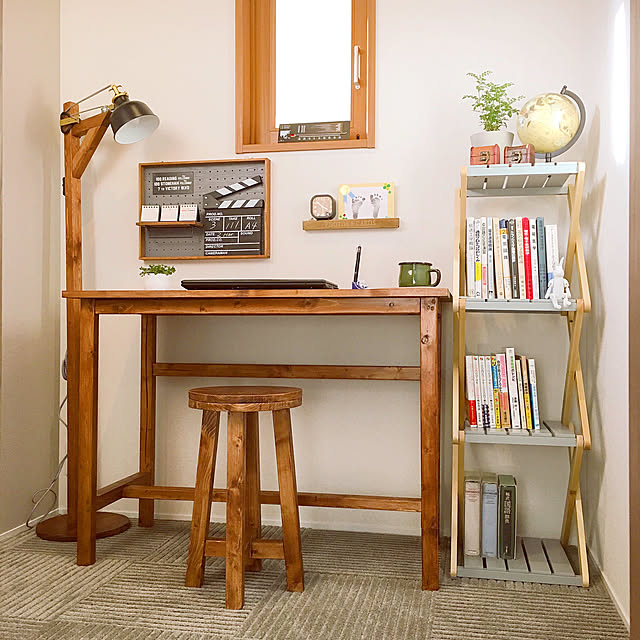My Desk,壁掛けシェルフDIY,ライトスタンドDIY,スツールDIY,デスクDIY,書斎,ベルメゾン,ベルメゾンの折りたためるラック,モニター投稿,DIY,無印良品,シンプル,ライトグレー × ナチュラル,アクセントクロス,仕事部屋,IKEA,いいね！ありがとうございます◡̈♥︎ Rinの部屋