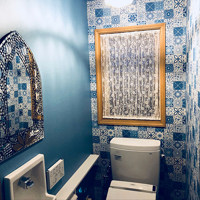 ブルーの壁紙,モロッコタイル柄,トイレリフォーム,Bathroom,サンゲツ 壁紙,モザイクタイル naruoの部屋